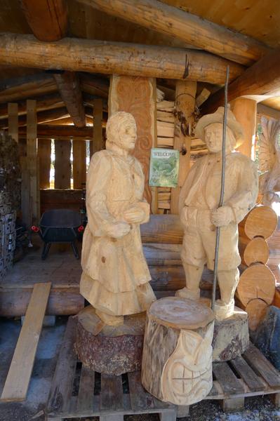 Figuren aus Holz - gerne erfüllen wir Ihre Wünsche | Offlineshop